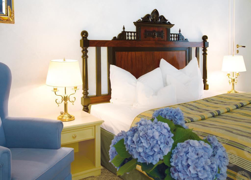 Romantik Hotel Jagdhaus Waldidyll Hartenstein  Zimmer foto