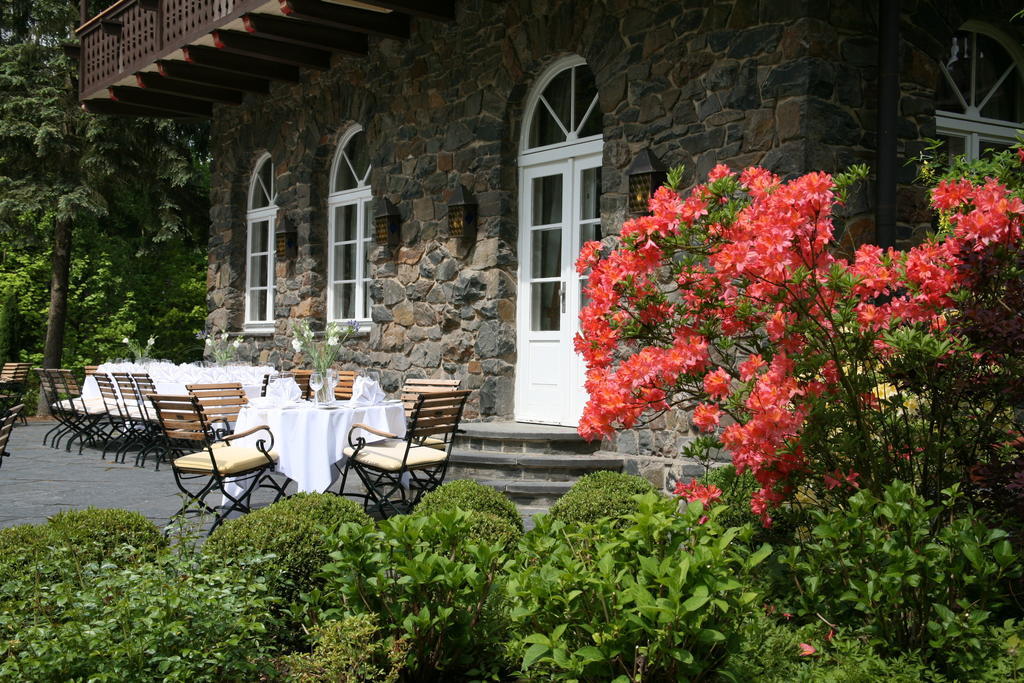 Romantik Hotel Jagdhaus Waldidyll Hartenstein  Exterior foto